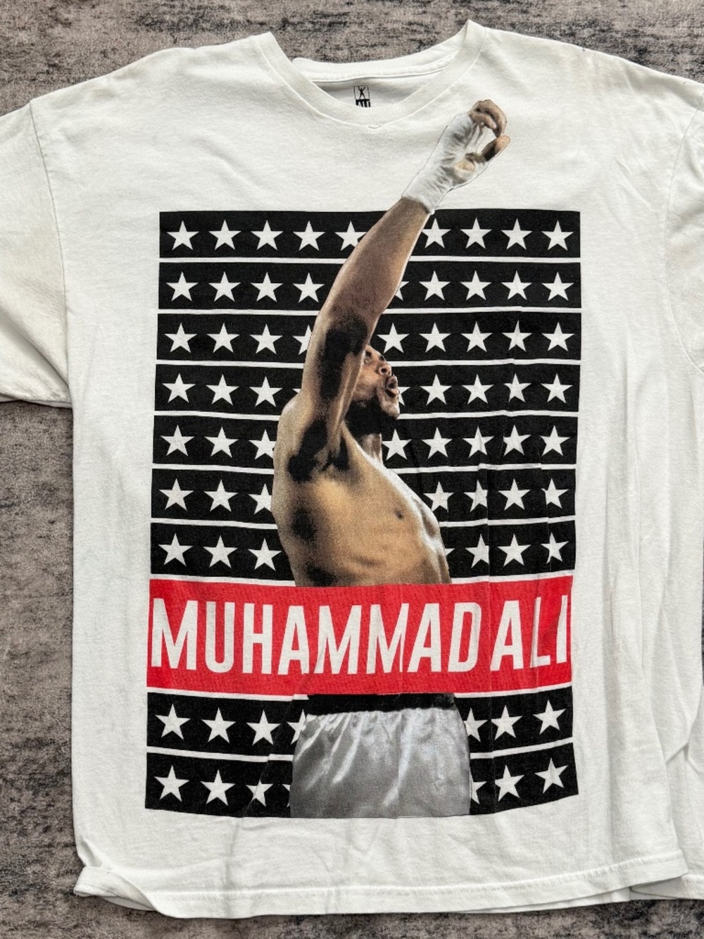 Muhammad Ali Men’s White Boxing Graphic T-Shirt Stars Portrait Tee